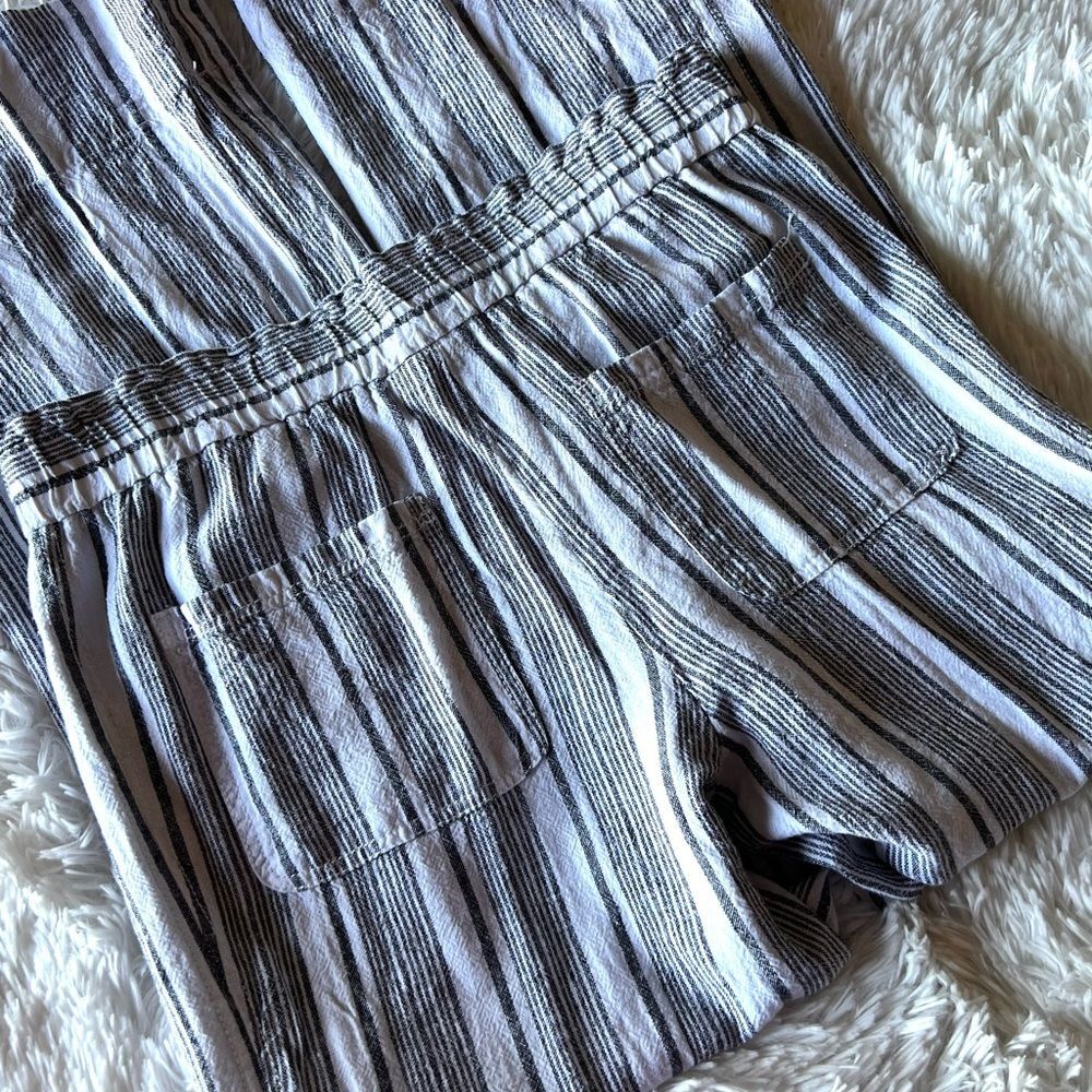 Jolt Black and White Striped Tie Waist Linen Blend Pants - Picture 10 of 12